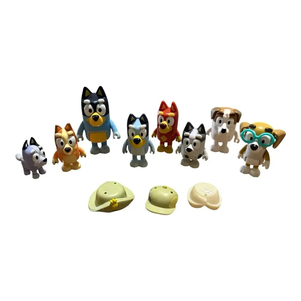 Bluey & Friends Figure Bundle 8 Figures & 3 Hat Accessories